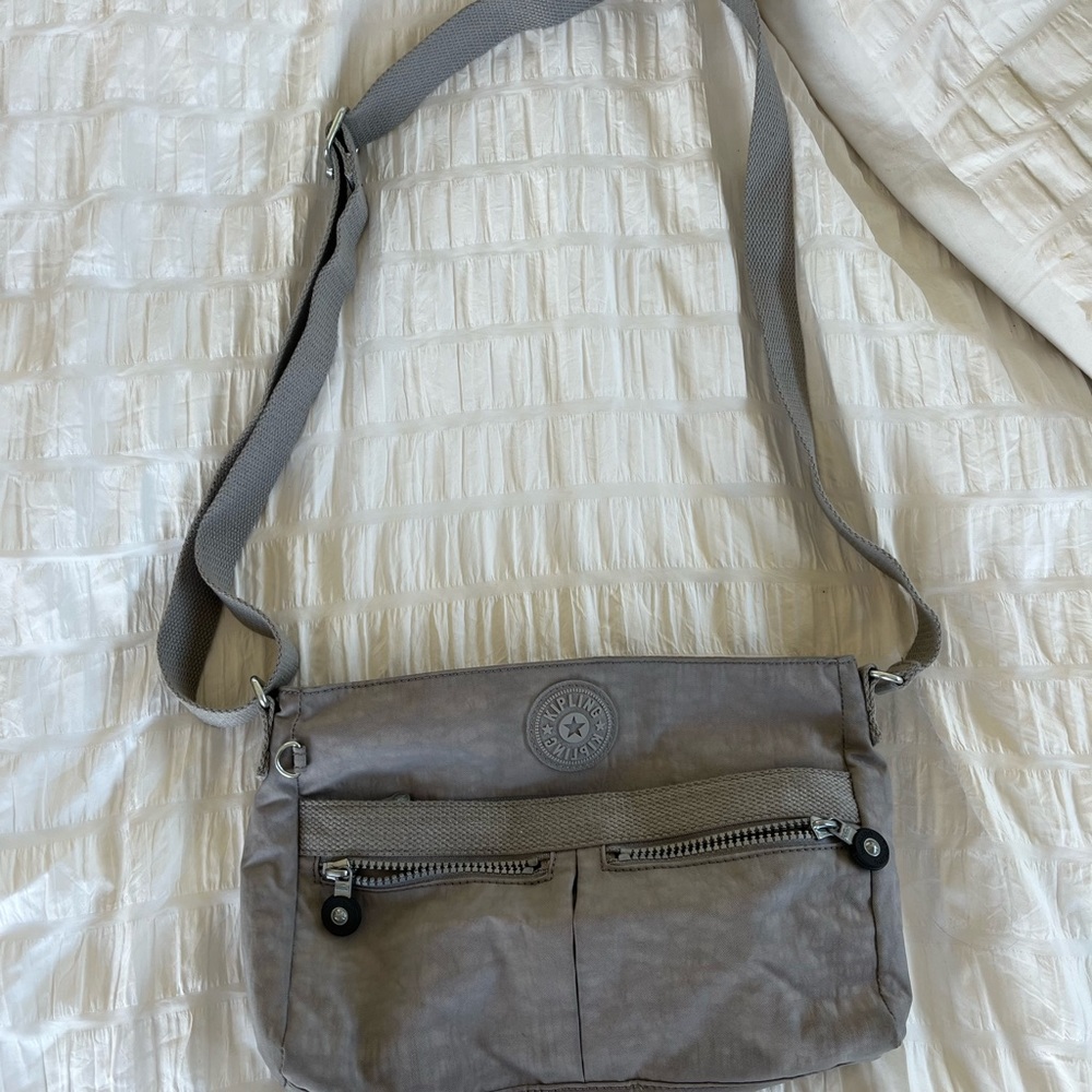 Kipling grey purse